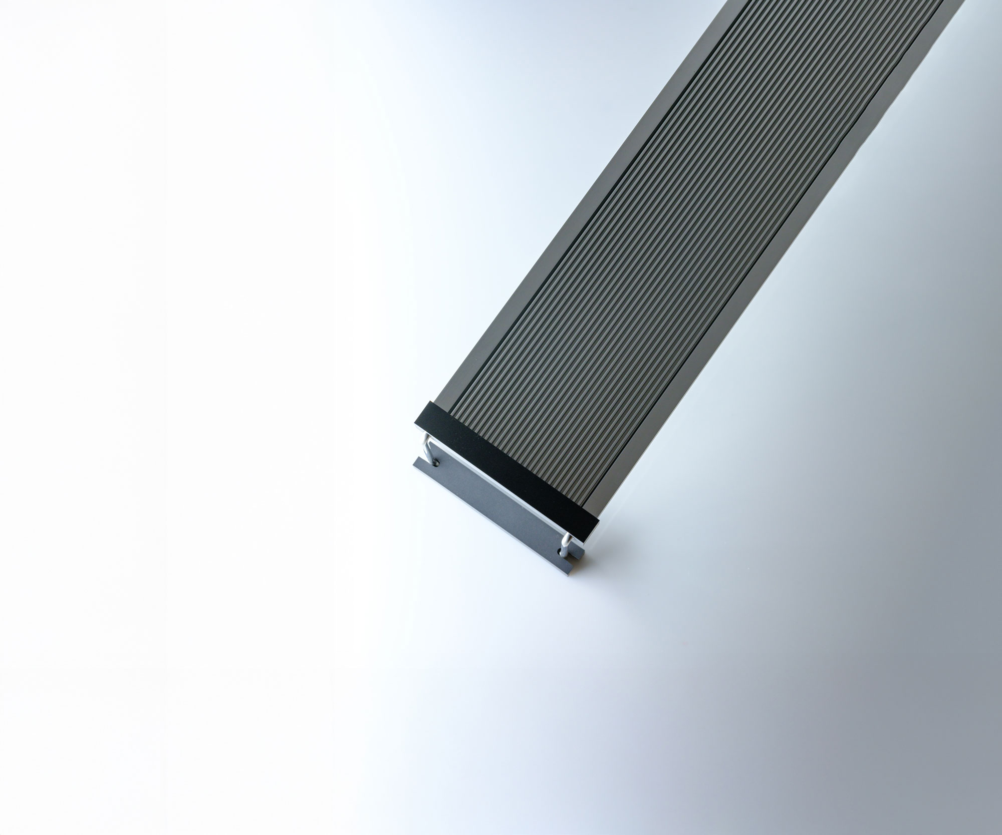 Twinstar E Line WRGB aquarium LED lighting – premium design for planted aquariums and aquascaping